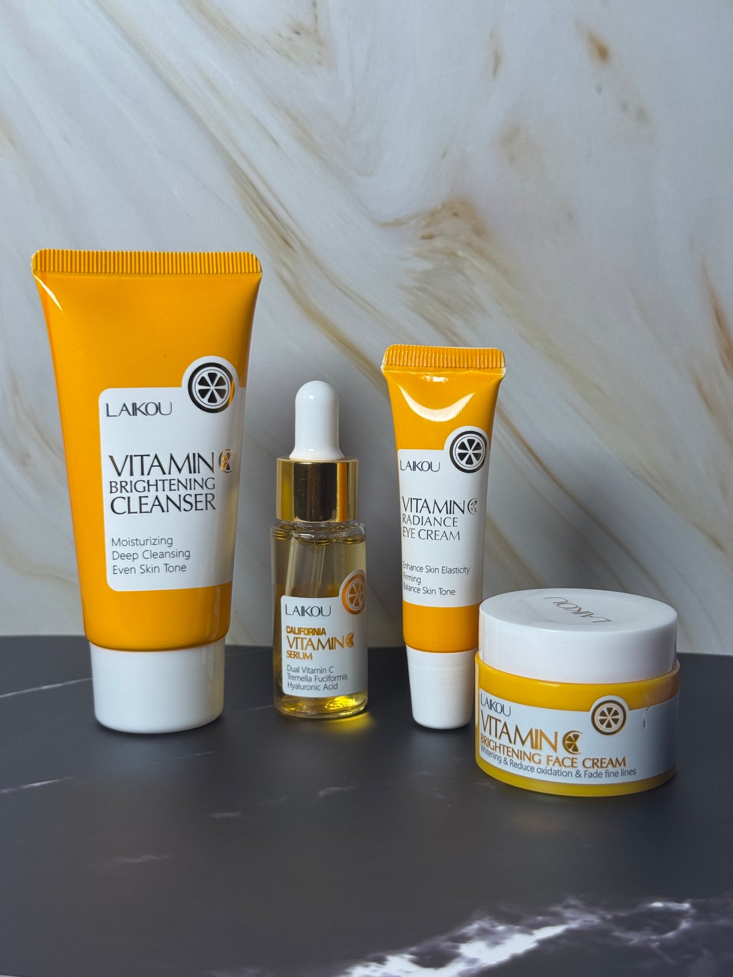 GlowBox Vitamin C 4-in-1 Brightening Skincare (STANDARD KIT )